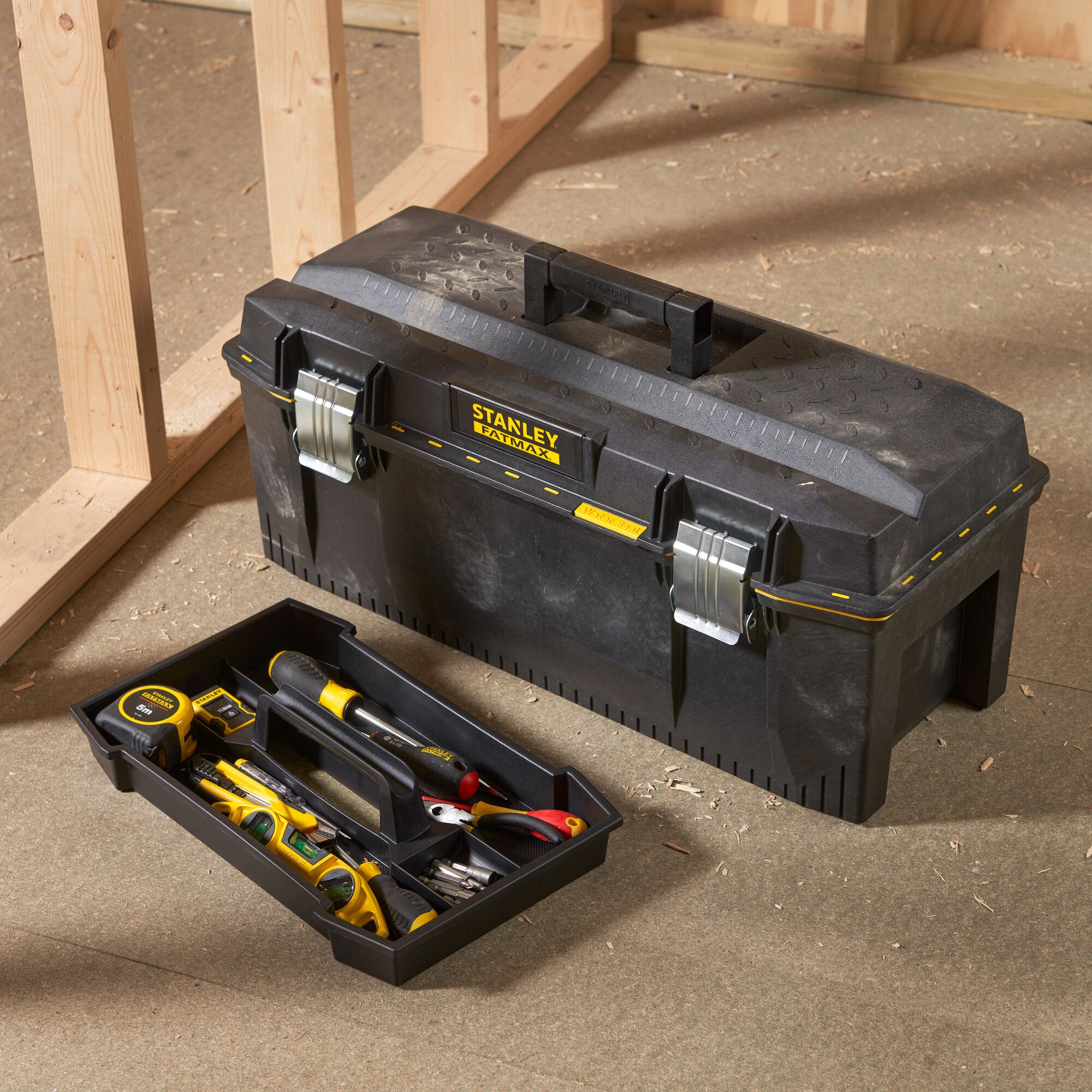 Stanley fatmax 28 on sale tool box